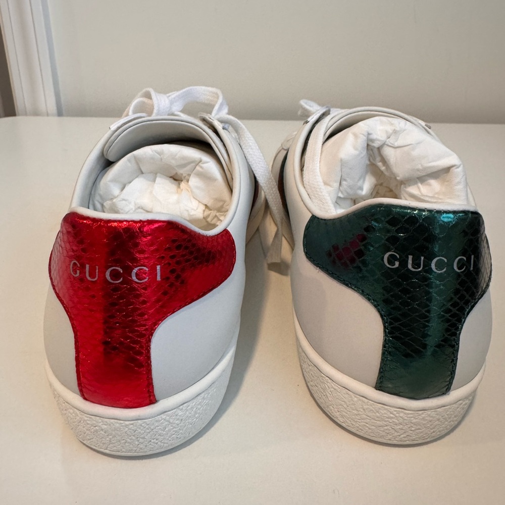 Brand New in Box Women’s Gucci Ace Embroidered Bee Sneakers Bianco Size 39 - Picture 13 of 16